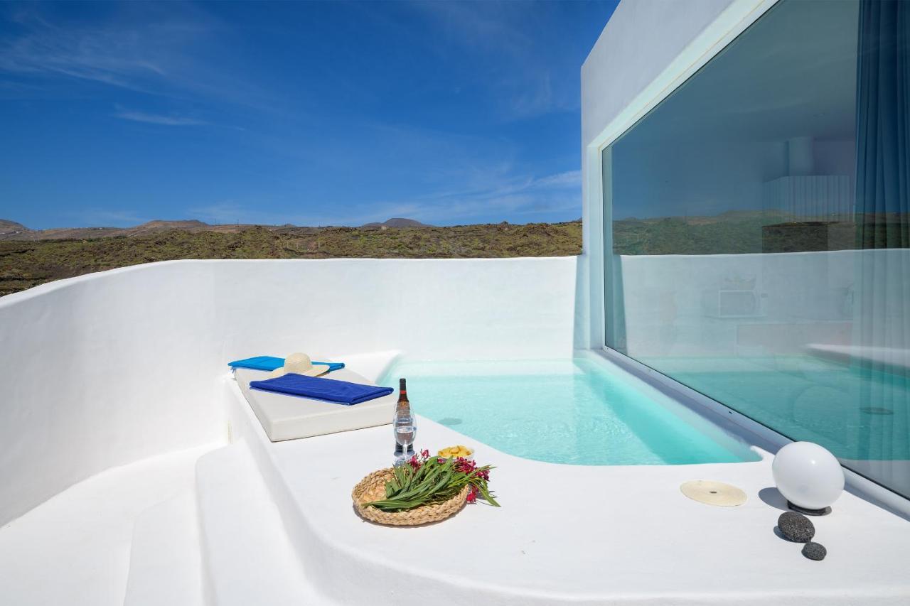 Aquablanca Suite Pool Deluxe En Punta Mujeres Екстер'єр фото