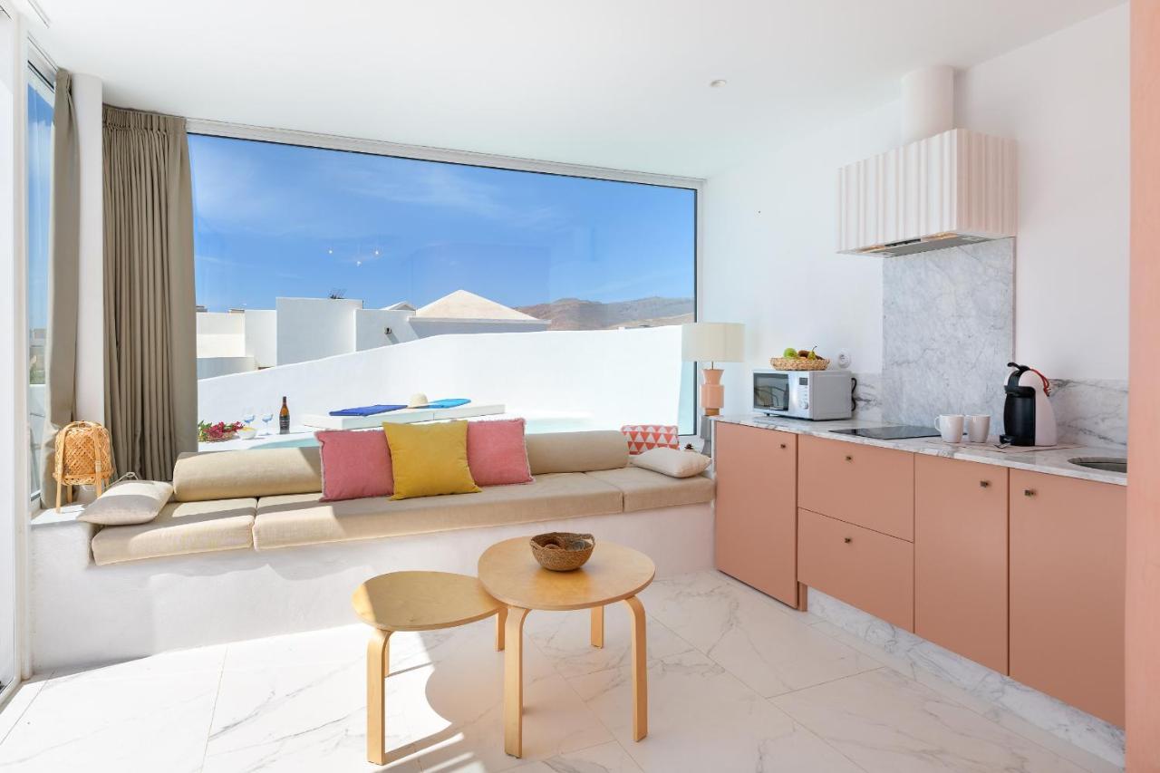 Aquablanca Suite Pool Deluxe En Punta Mujeres Екстер'єр фото